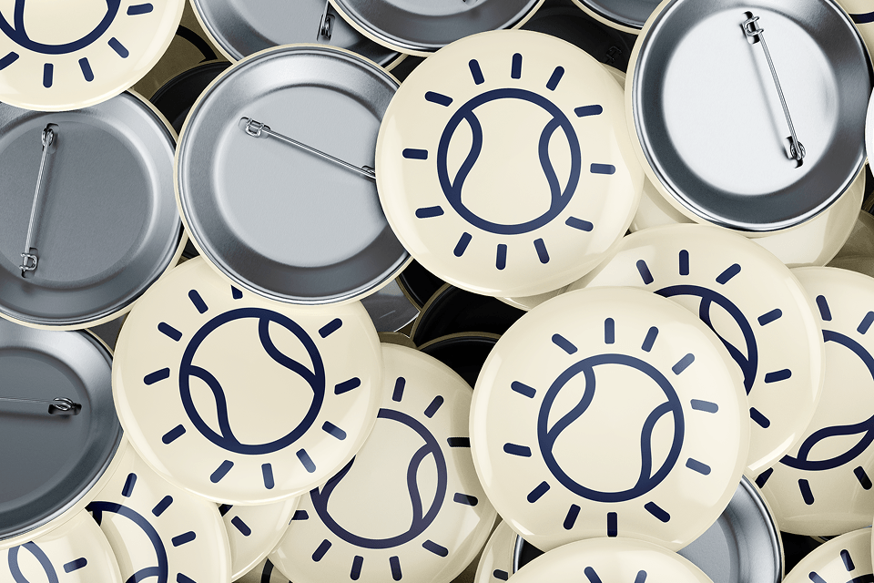 Full Court with Femss white brand badges variant